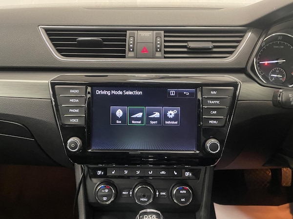 Used Skoda Superb 2015 for sale - 76276019: Photo 21