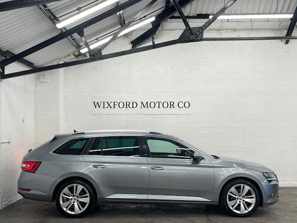 Used Skoda Superb 2015 for sale - 76276019: Photo 2