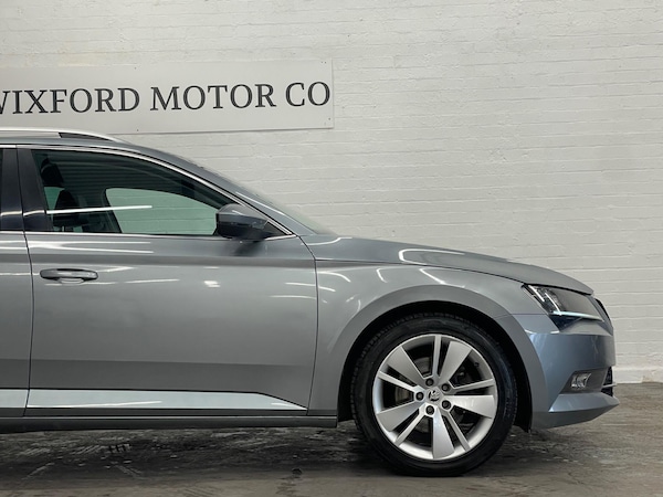 Used Skoda Superb 2015 for sale - 76276019: Photo 32