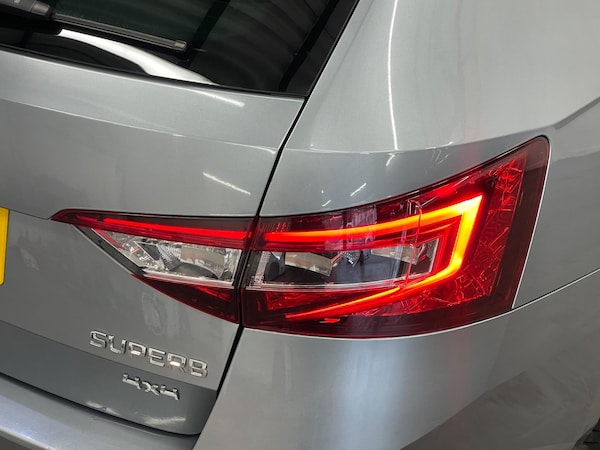 Used Skoda Superb 2015 for sale - 76276019: Photo 36