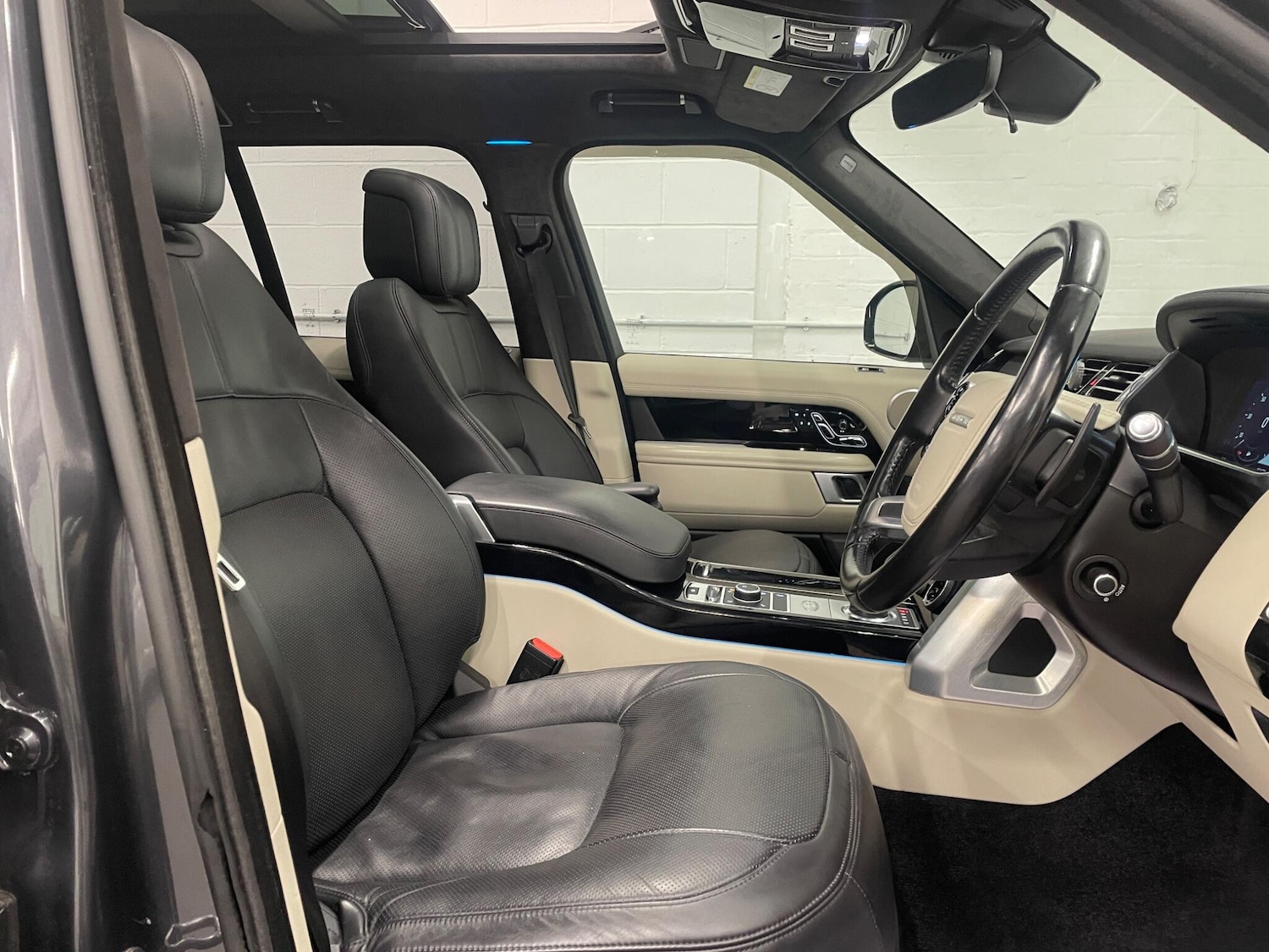 Used Land Rover Range Rover 2021 for sale - 76473401: Photo 15