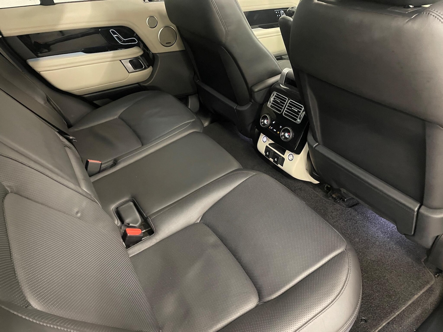 Used Land Rover Range Rover 2021 for sale - 76473401: Photo 17