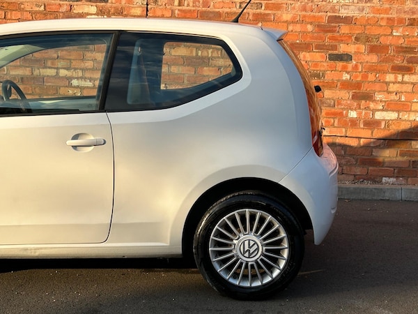 Used Volkswagen up! 2013 for sale - 76276016: Photo 21