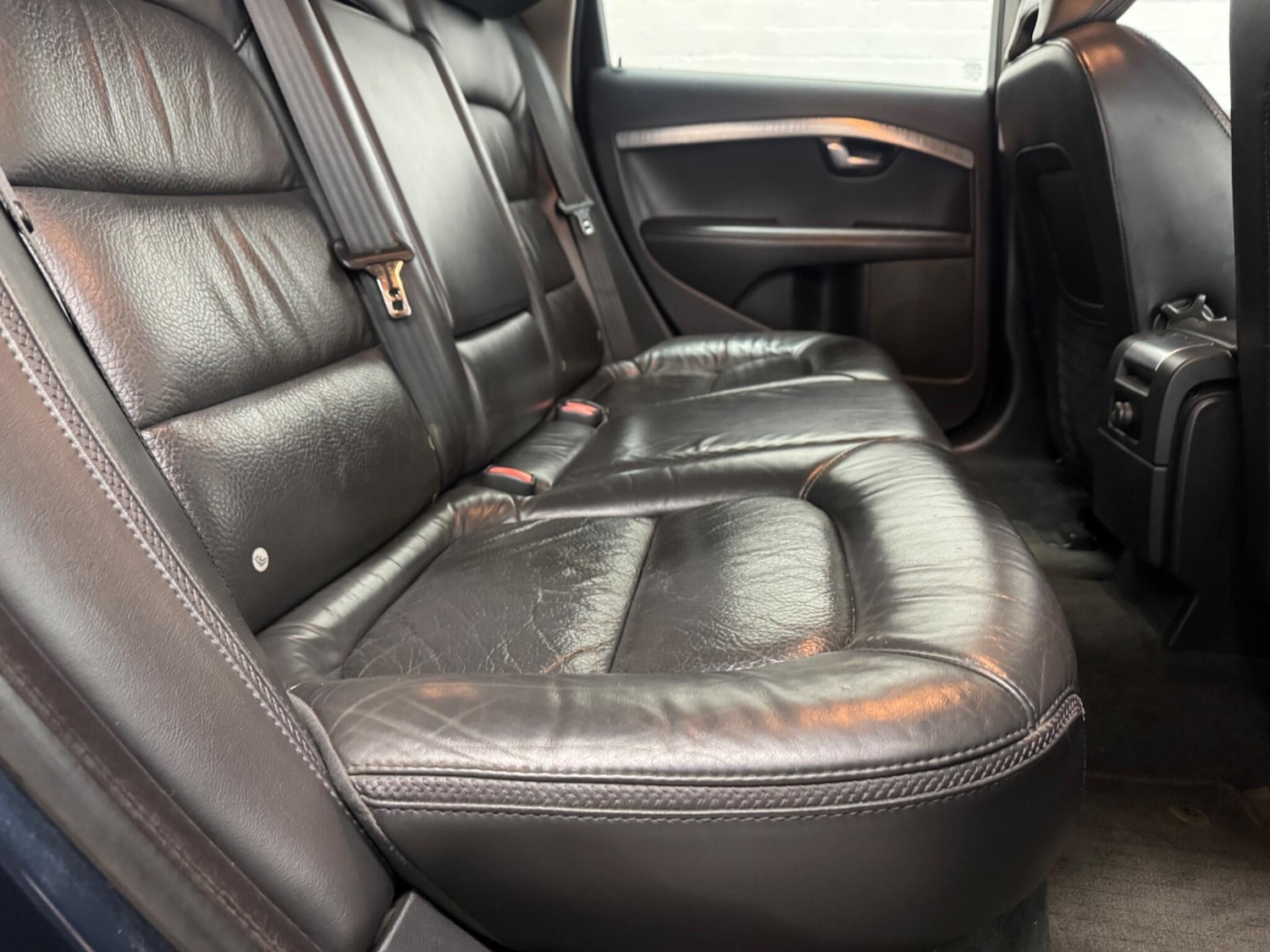 Used Volvo XC70 2012 for sale - 76886238: Photo 15