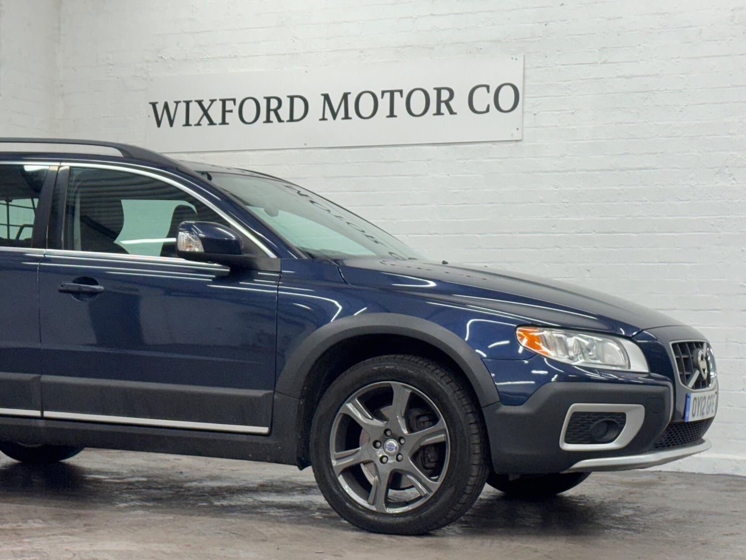 Used Volvo XC70 2012 for sale - 76886238: Photo 31