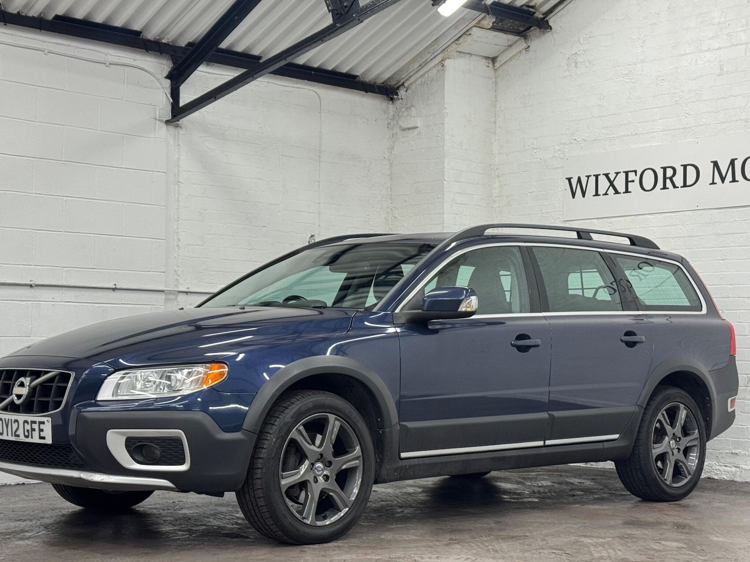 Used Volvo XC70 2012 for sale - 76886238: Photo 35