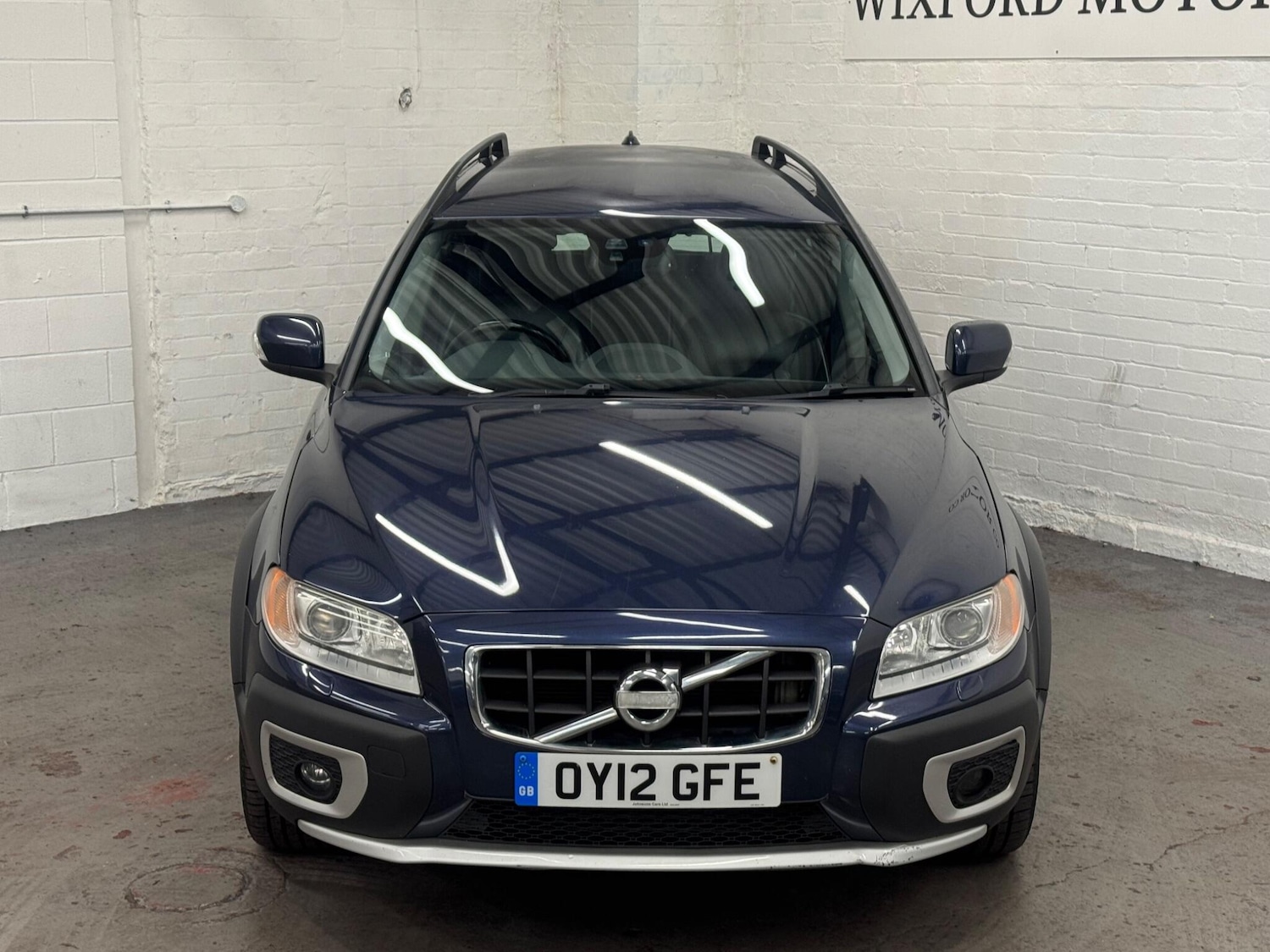 Used Volvo XC70 2012 for sale - 76886238: Photo 38