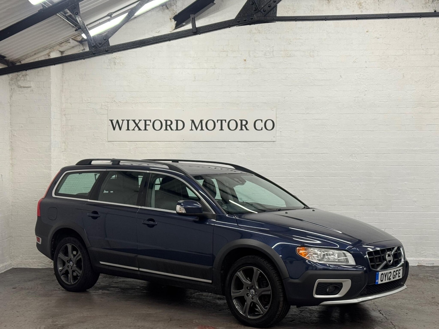 Used Volvo XC70 2012 for sale - 76886238: Photo 4