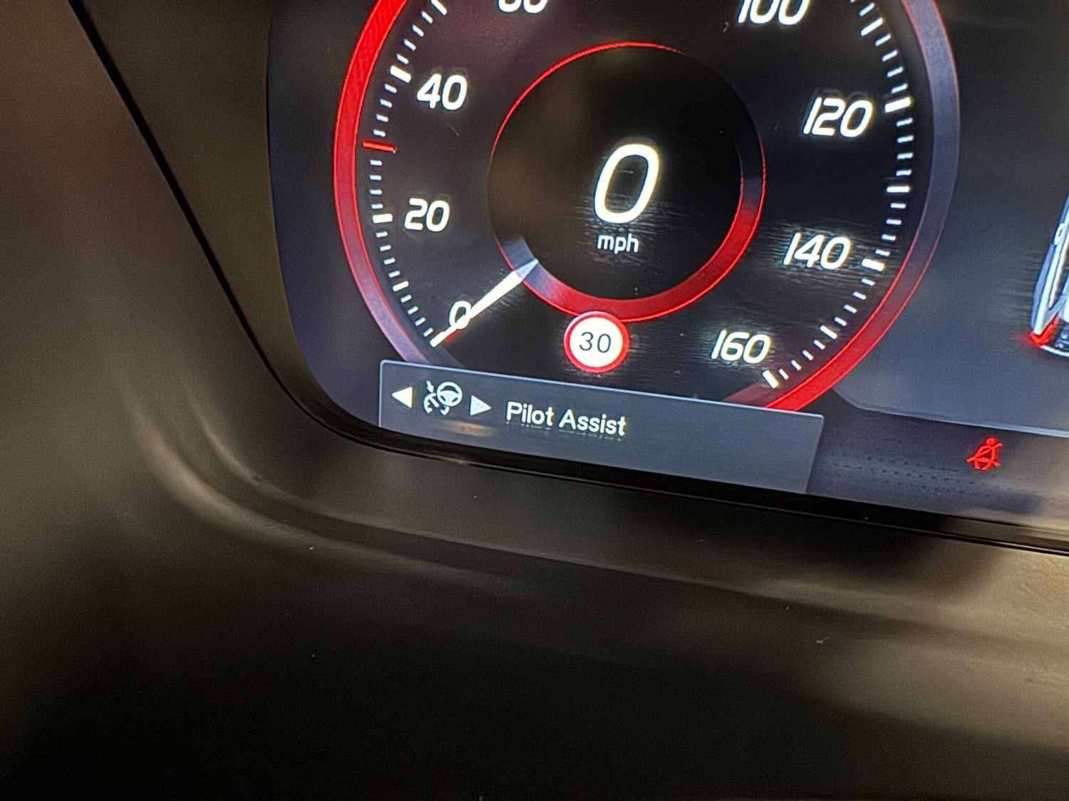 Used Volvo V90 2018 for sale - 76886357: Photo 25