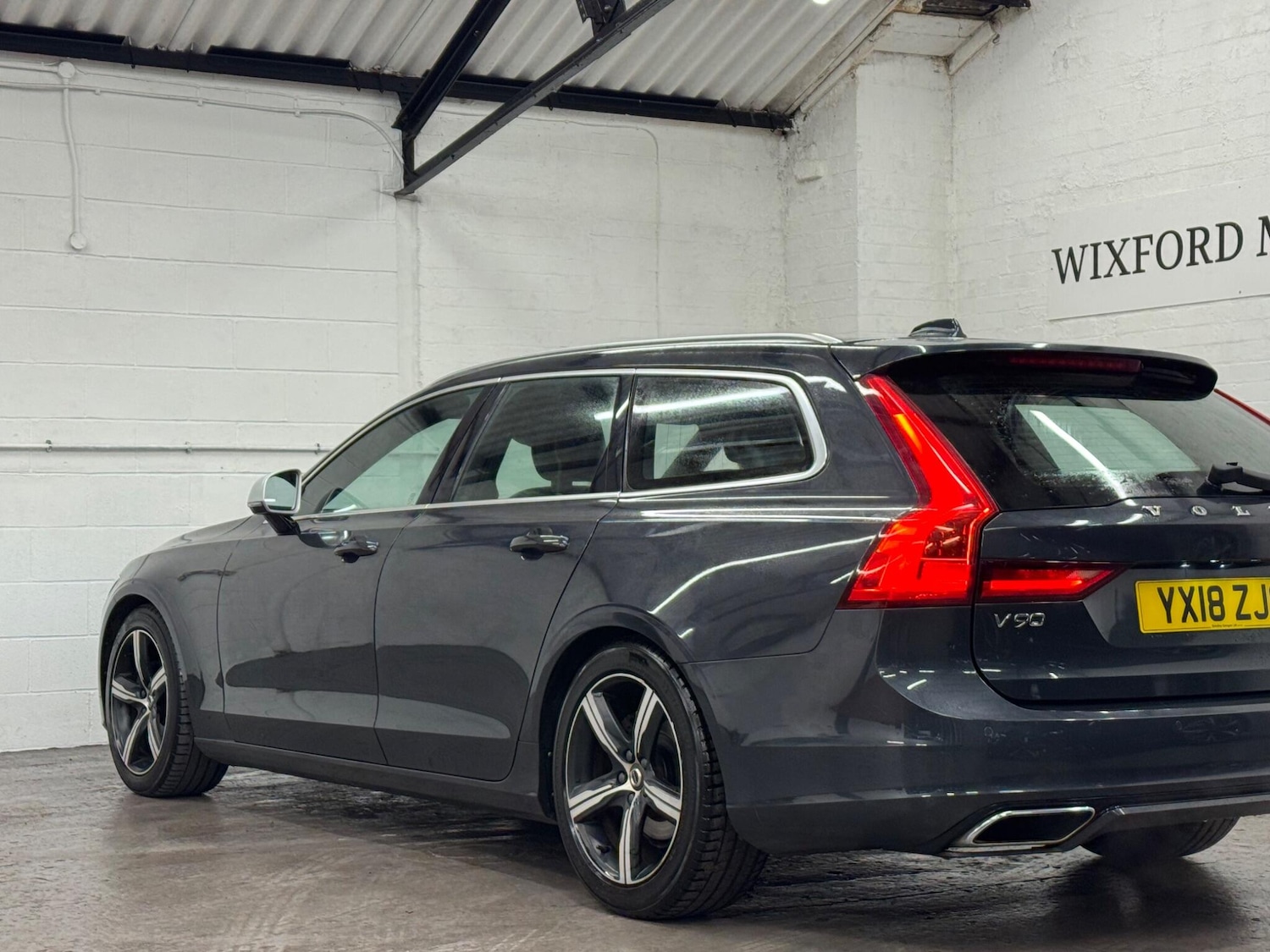 Used Volvo V90 2018 for sale - 76886357: Photo 33