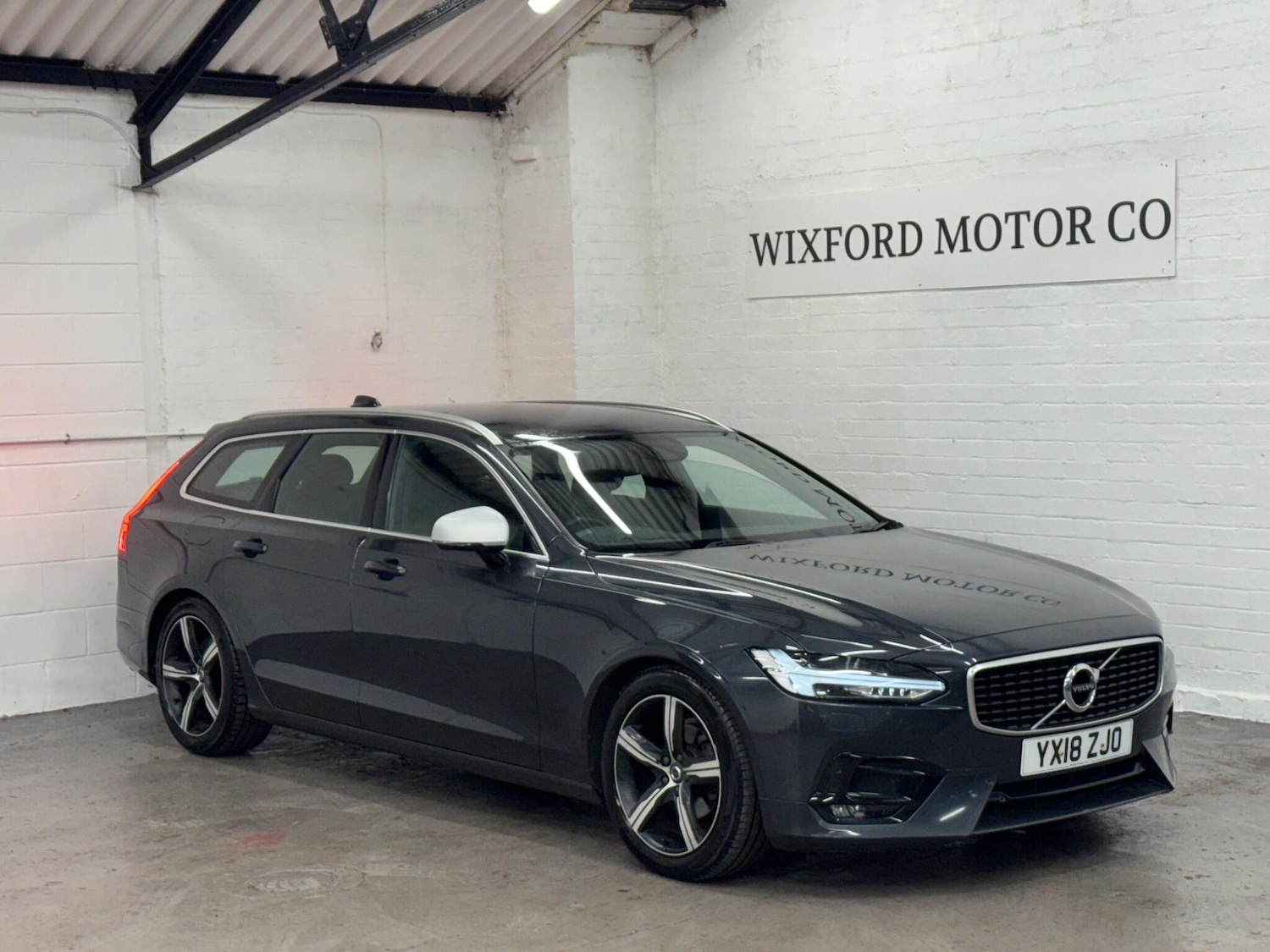 Used Volvo V90 2018 for sale - 76886357: Photo 4