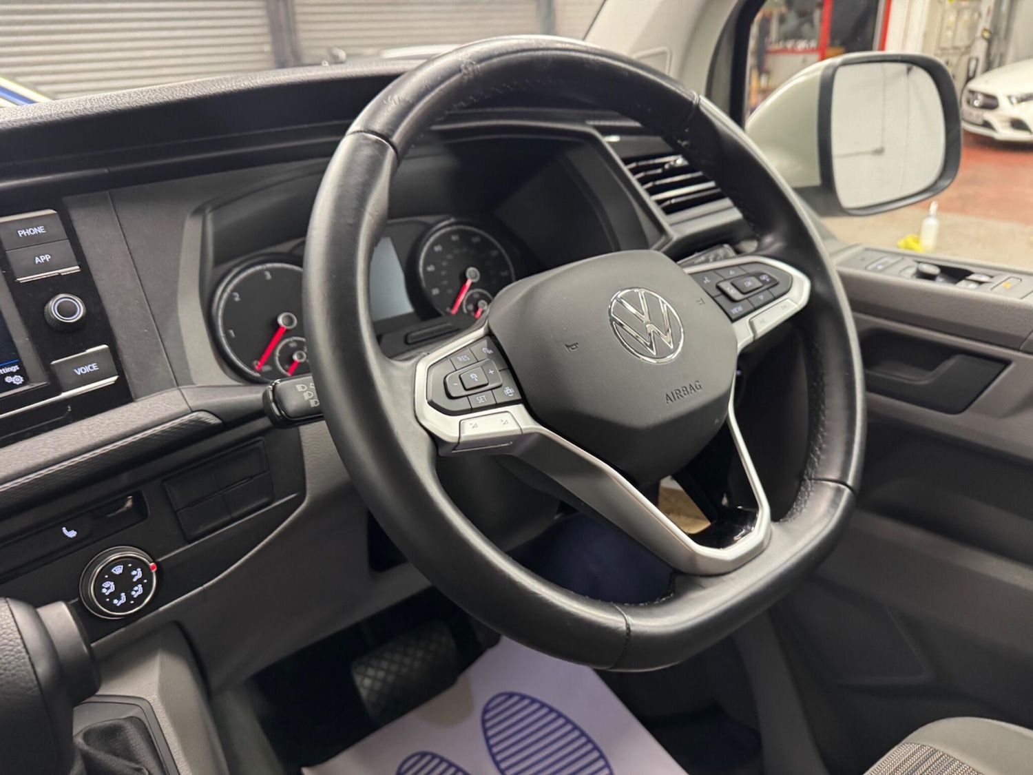 Used Volkswagen California 2023 for sale - 76992481: Photo 36