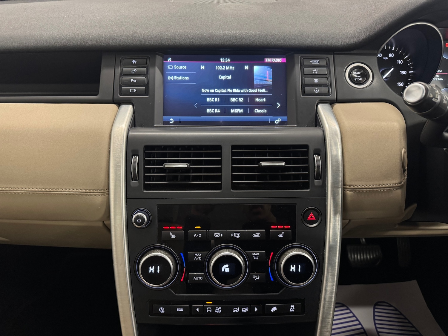 Used Land Rover Discovery Sport 2017 for sale - 77137018: Photo 22