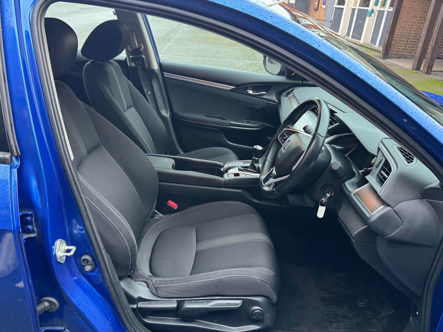 Used Honda Civic for sale - 77021116: Photo 11