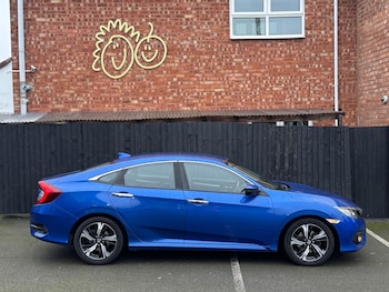 Used Honda Civic 2018 for sale - 77021116: Photo