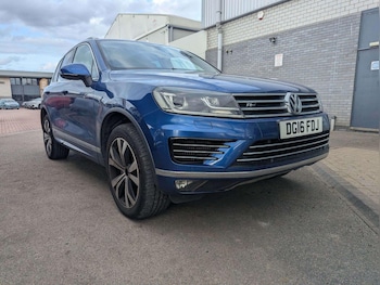 (16) - 3.0 TDI V6 BlueMotion Tech R-Line Tiptronic 4WD Euro 6 (s/s) 5dr