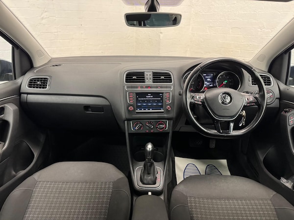 Used Volkswagen Polo 2018 for sale - 76275998: Photo 10
