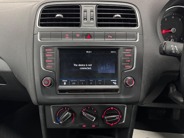 Used Volkswagen Polo 2018 for sale - 76275998: Photo 18