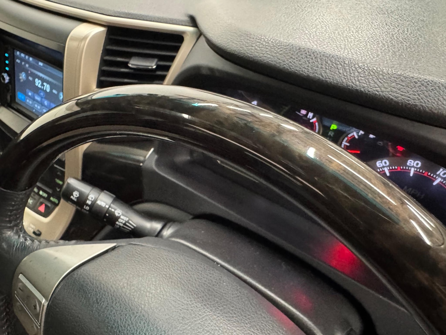 Used Toyota Alphard 2025 for sale - 76275999: Photo 24