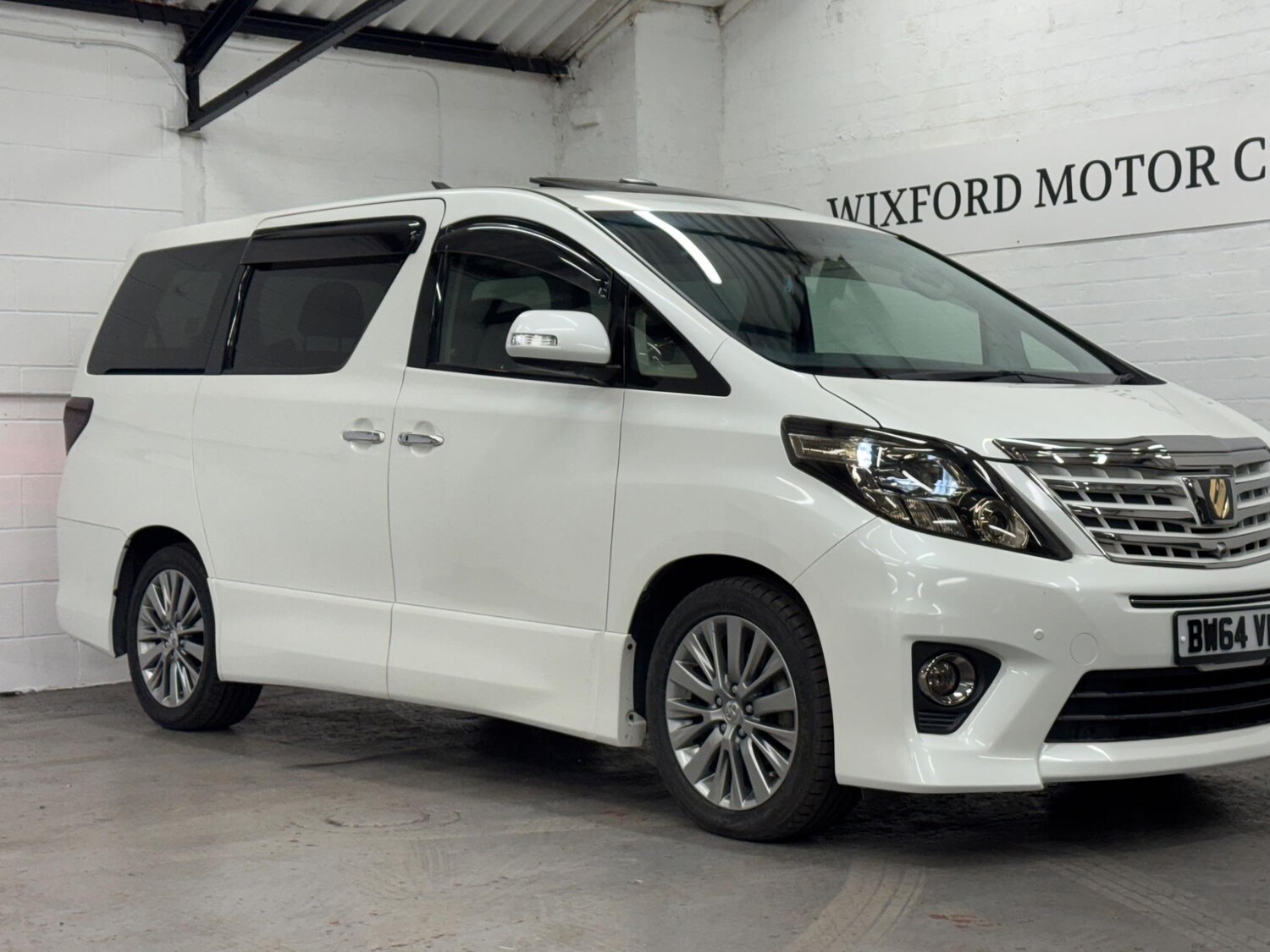 Used Toyota Alphard 2025 for sale - 76275999: Photo 38