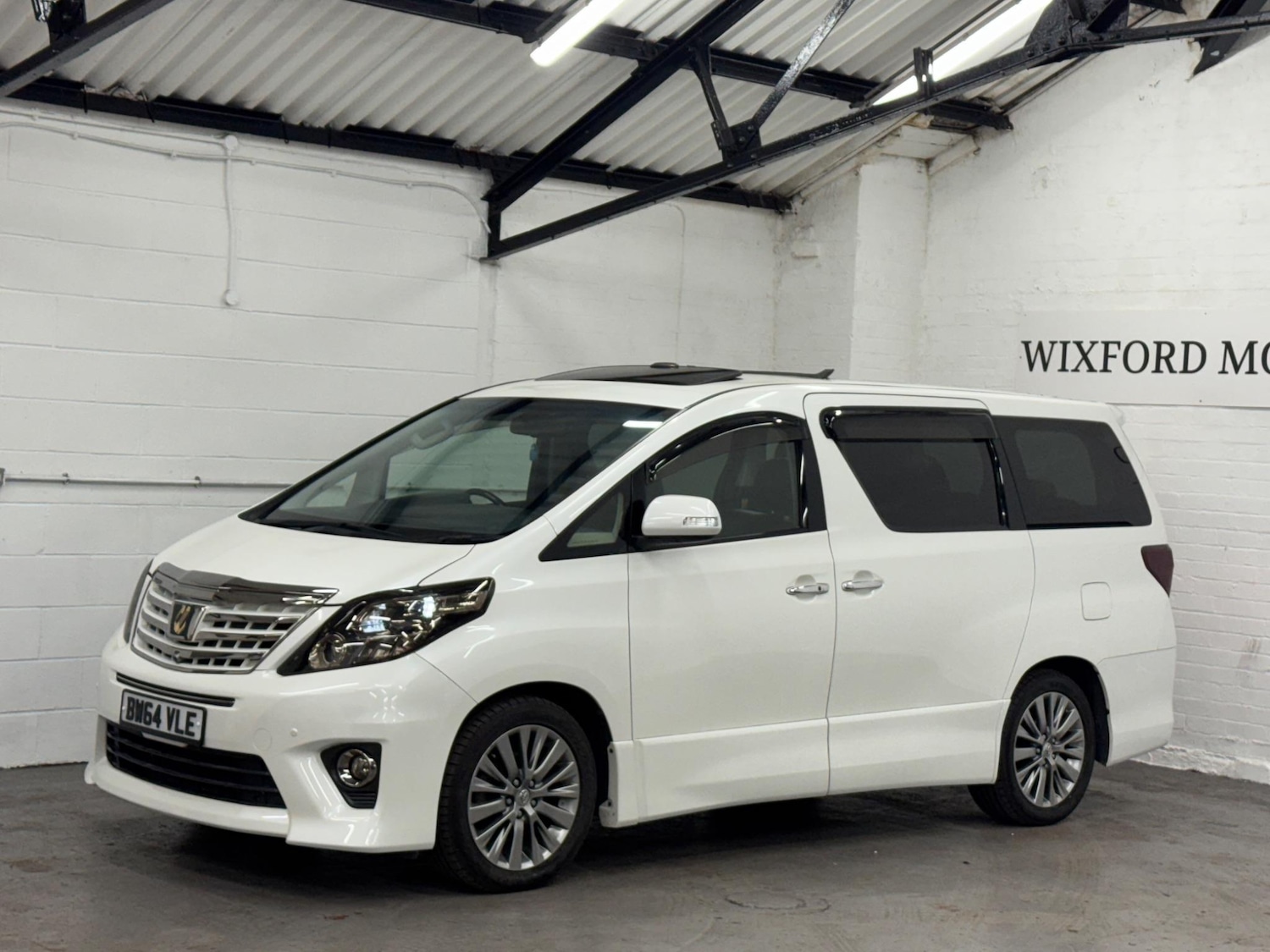 Used Toyota Alphard 2025 for sale - 76275999: Photo 5