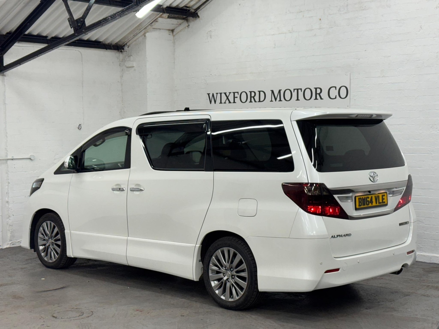 Used Toyota Alphard 2025 for sale - 76275999: Photo 6