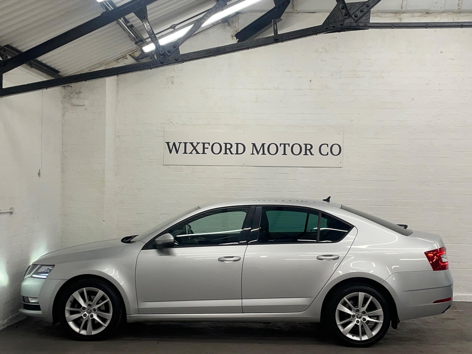 Used Skoda Octavia 2017 for sale - 76824919: Photo 3