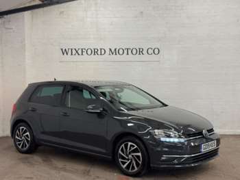 Used Volkswagen Golf 2019 for sale - 74762975: Photo