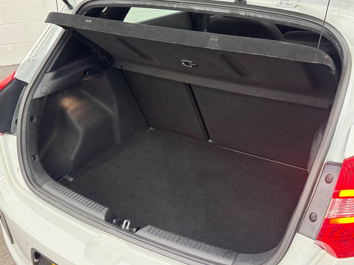 Used Kia Ceed 2017 for sale - 76613070: Photo 11