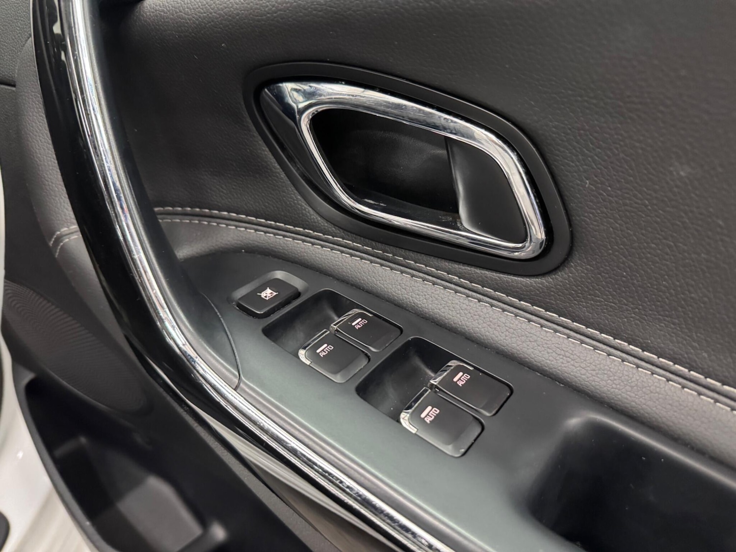 Used Kia Ceed 2017 for sale - 76613070: Photo 28