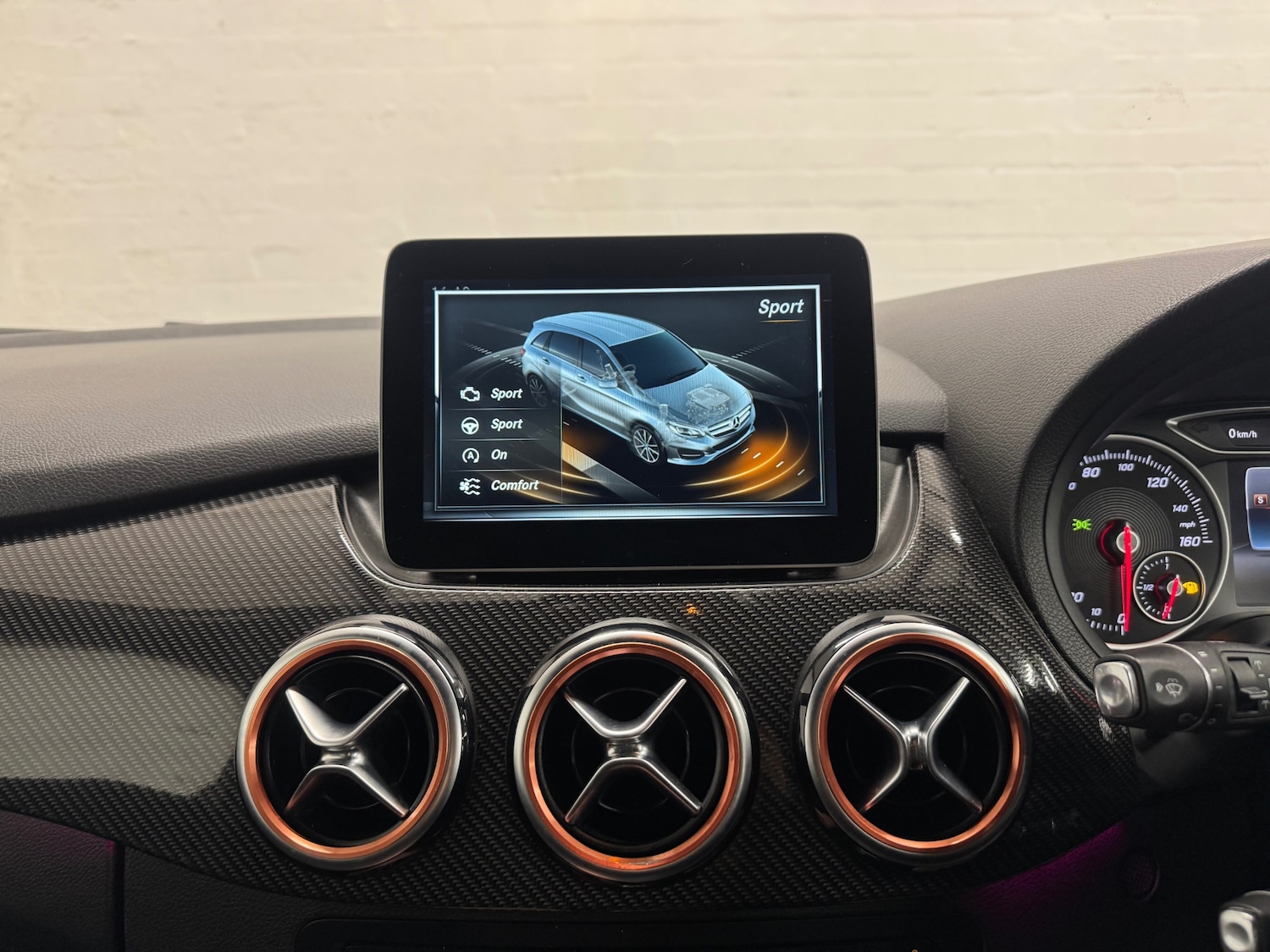 Used Mercedes-Benz B Class 2017 for sale - 77136922: Photo 20