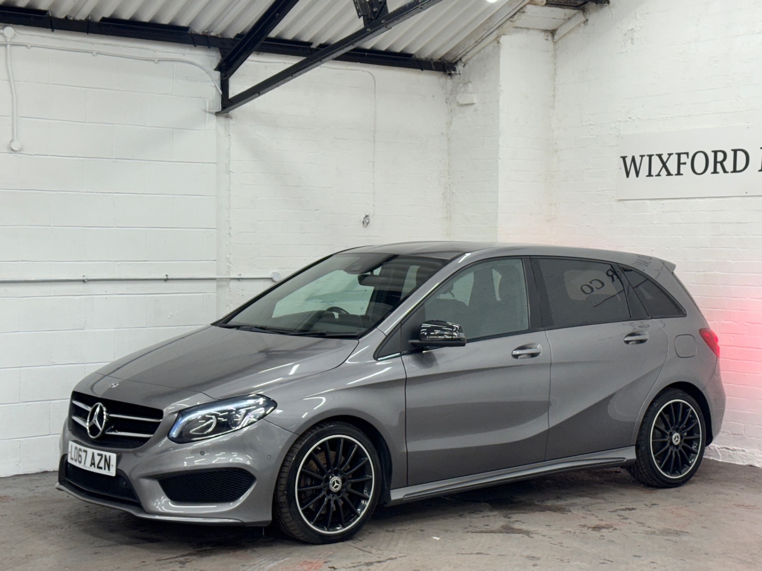 Used Mercedes-Benz B Class 2017 for sale - 77136922: Photo 5