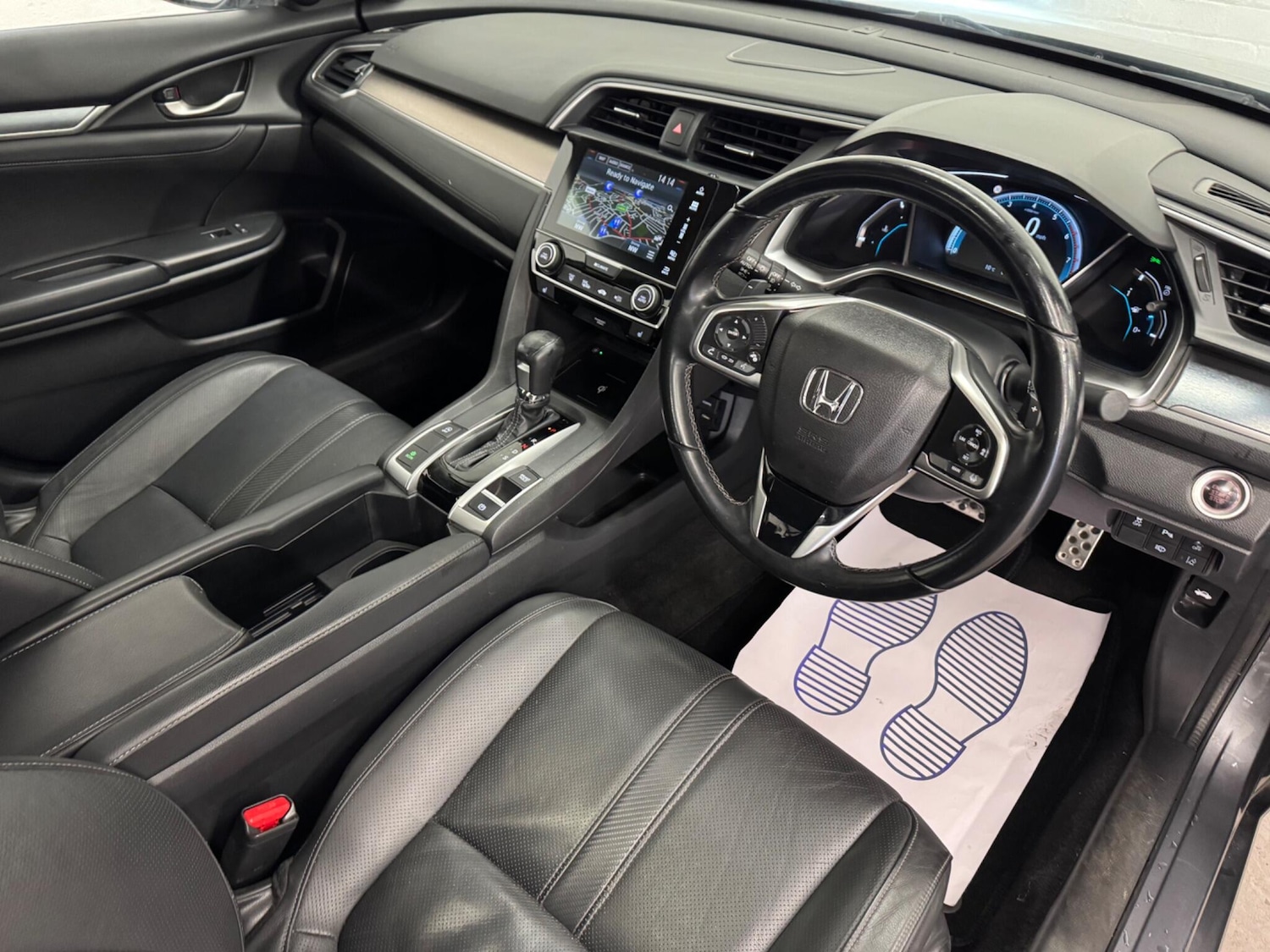 Used Honda Civic 2018 for sale - 76608224: Photo 11