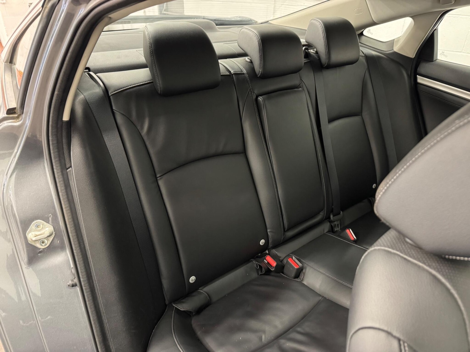 Used Honda Civic 2018 for sale - 76608224: Photo 16