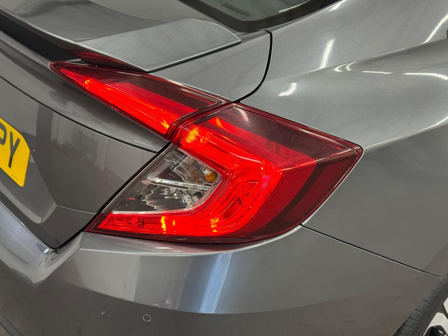 Used Honda Civic 2018 for sale - 76608224: Photo 45