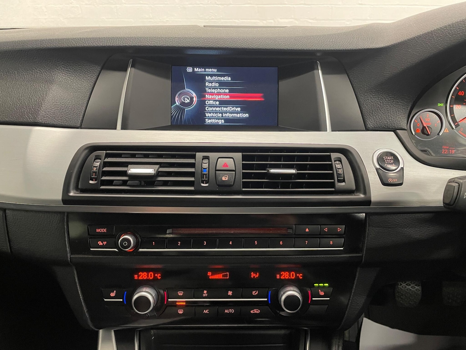 Used BMW 5 Series 2014 for sale - 76276014: Photo 20