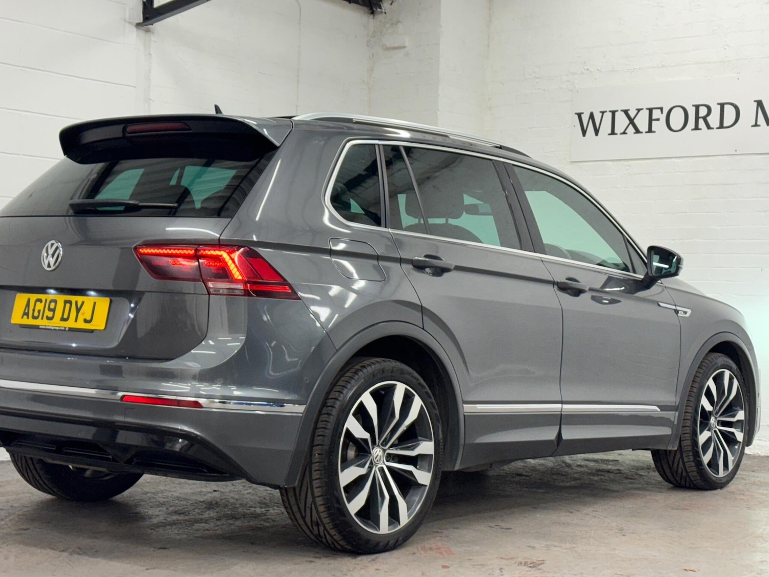 Used Volkswagen Tiguan 2019 for sale - 76295303: Photo 32