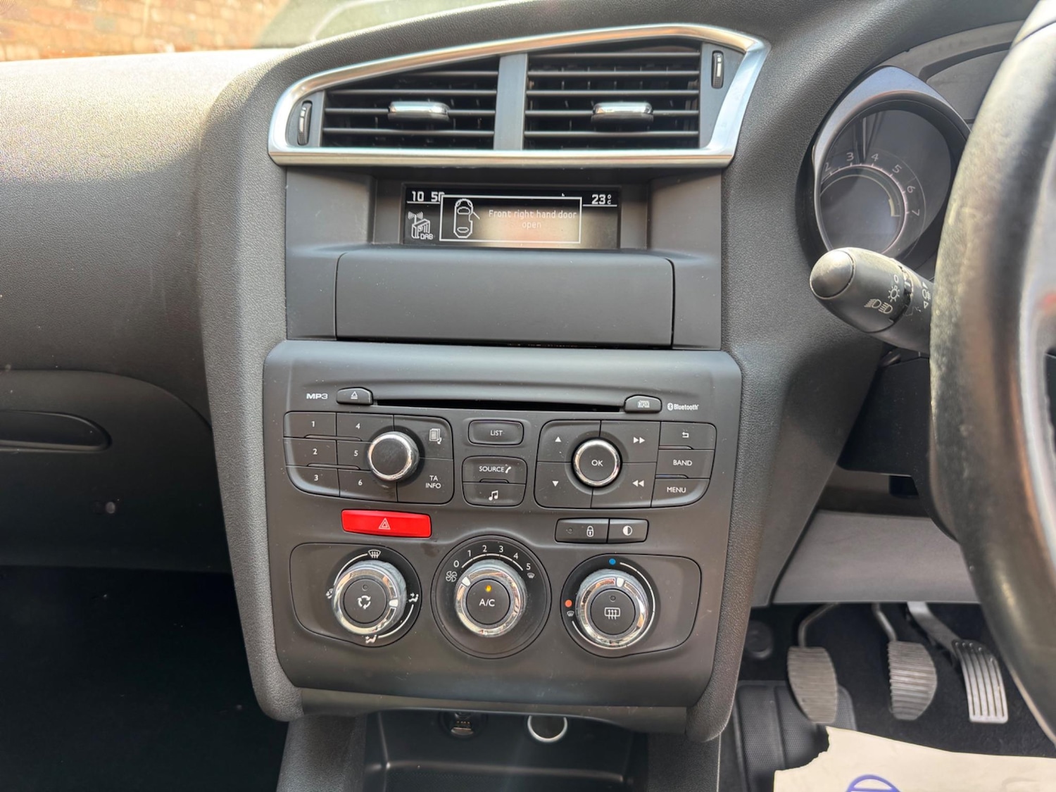 Used Citroen C4 2016 for sale - 76276009: Photo 17