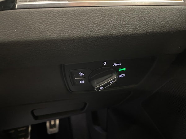 Used Volkswagen Arteon 2018 for sale - 76276007: Photo 30