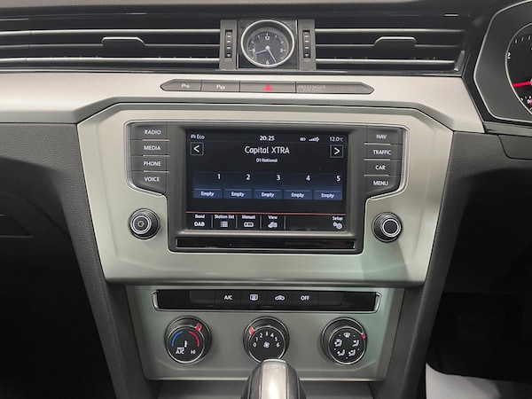 Used Volkswagen Passat 2015 for sale - 76276031: Photo 19