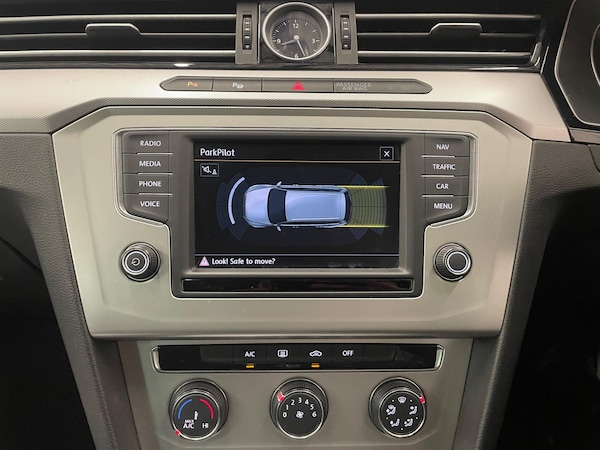 Used Volkswagen Passat 2015 for sale - 76276031: Photo 22