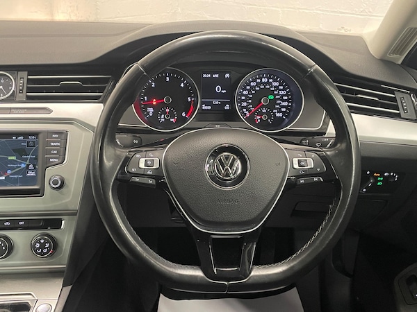 Used Volkswagen Passat 2015 for sale - 76276031: Photo 27