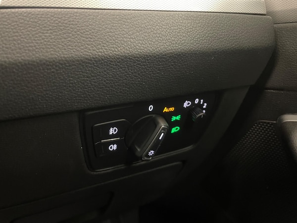 Used Volkswagen Passat 2015 for sale - 76276031: Photo 32