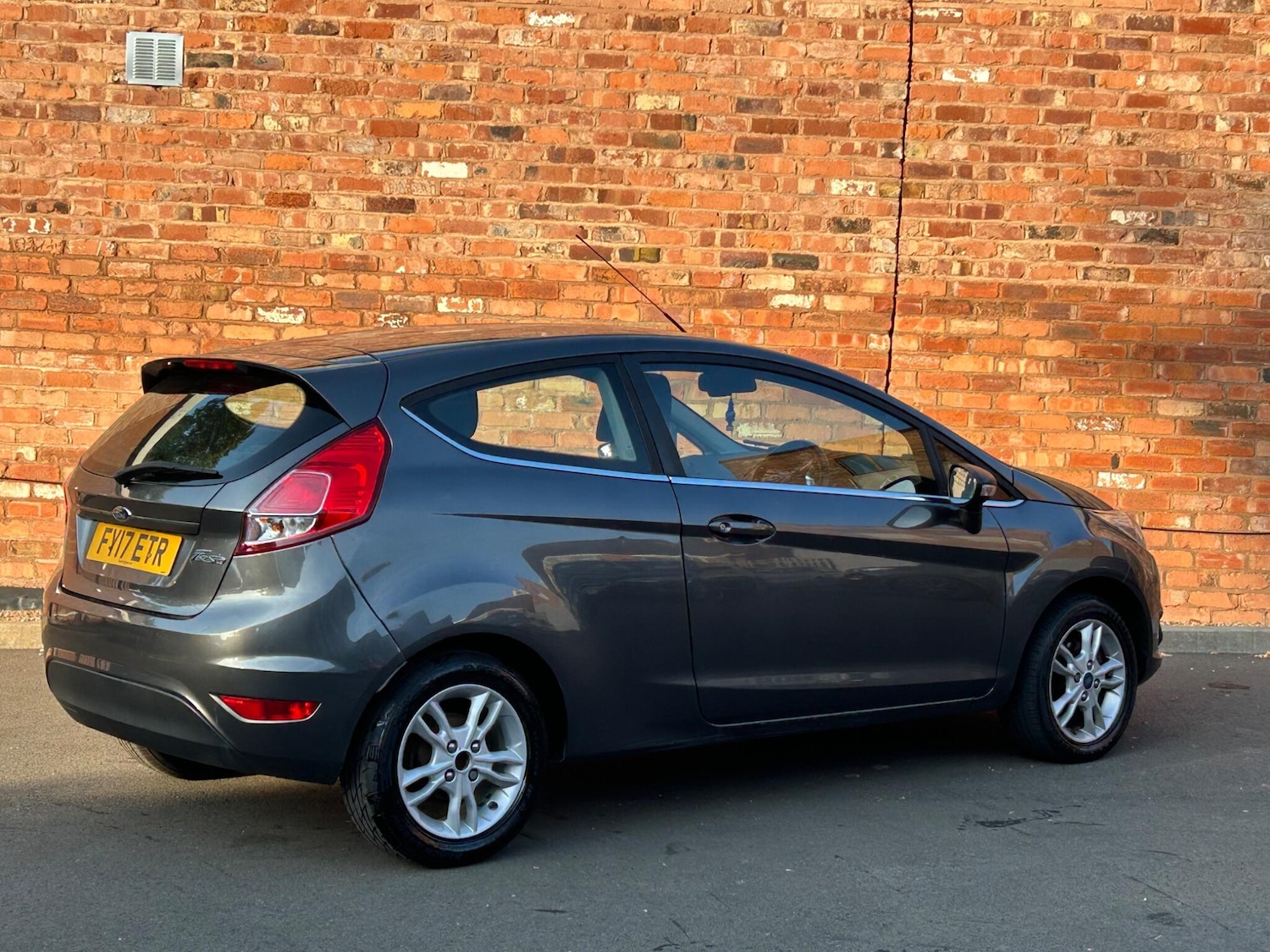 Used Ford Fiesta 2017 for sale - 76276035: Photo 6