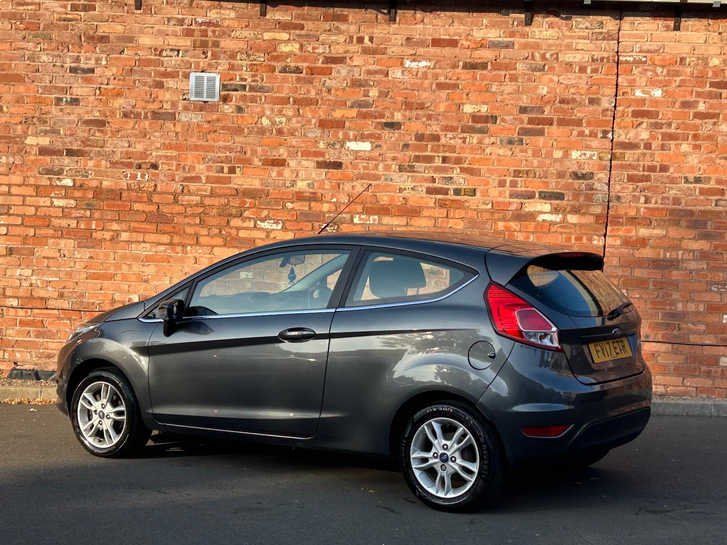 Used Ford Fiesta 2017 for sale - 76276035: Photo 7