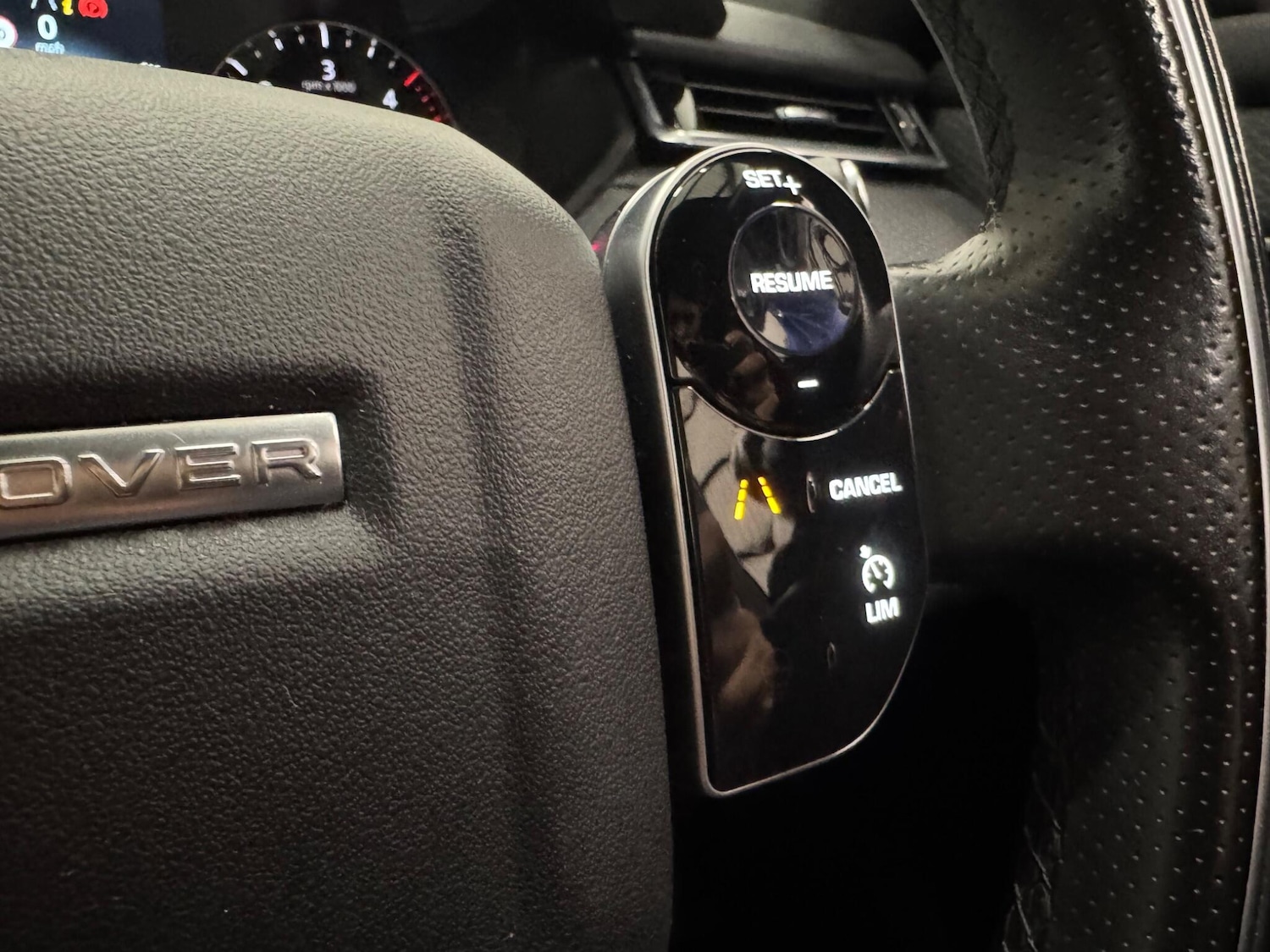 Used Land Rover Range Rover Velar 2018 for sale - 76714628: Photo 27