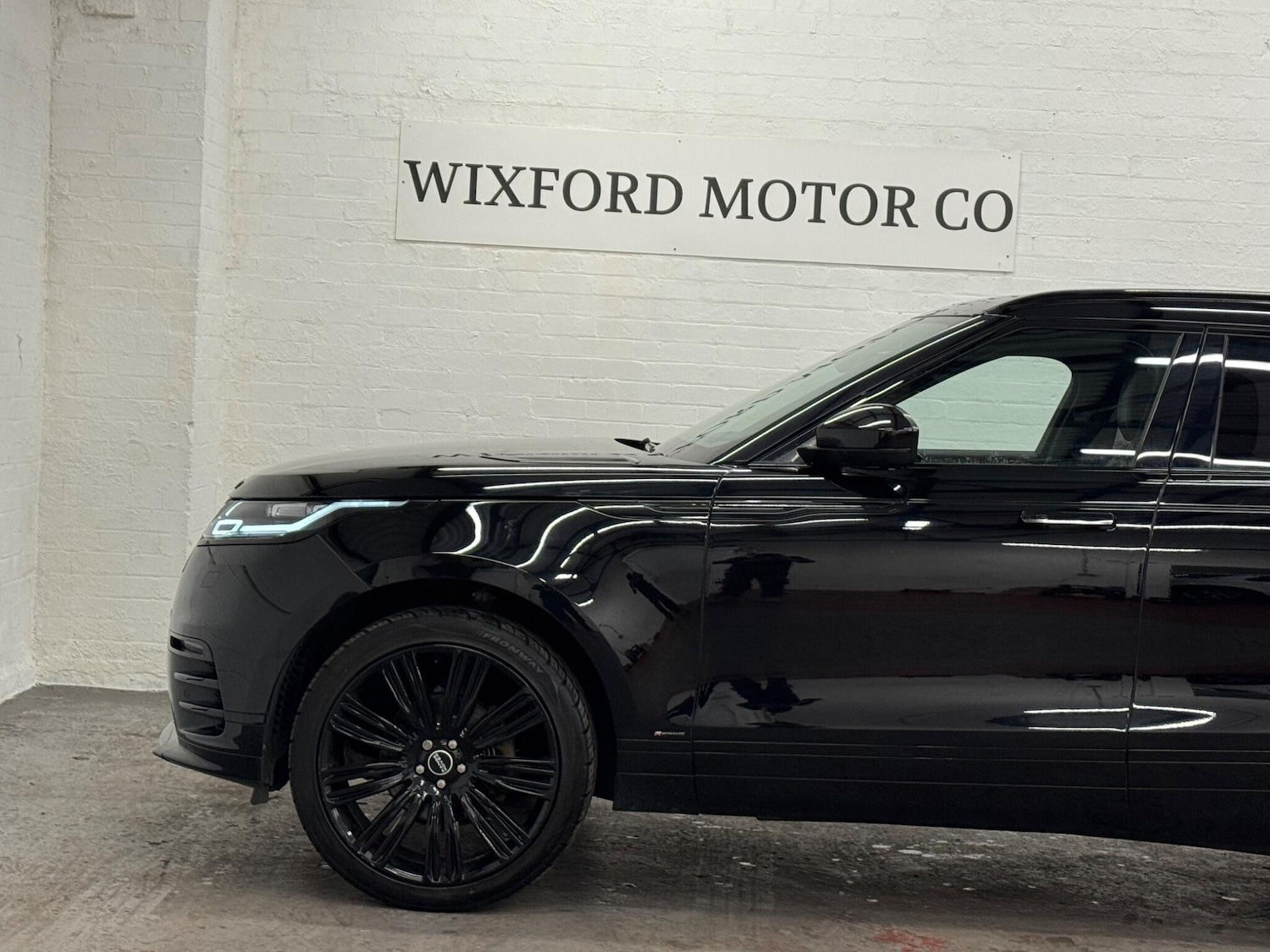 Used Land Rover Range Rover Velar 2018 for sale - 76714628: Photo 35