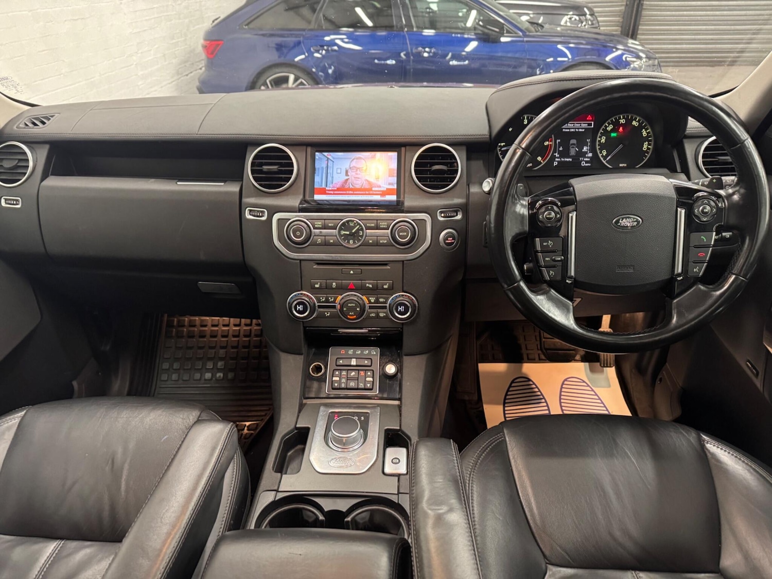 Used Land Rover Discovery 4 2016 for sale - 76886657: Photo 11