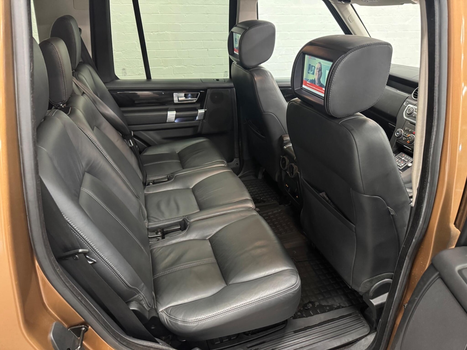 Used Land Rover Discovery 4 2016 for sale - 76886657: Photo 14