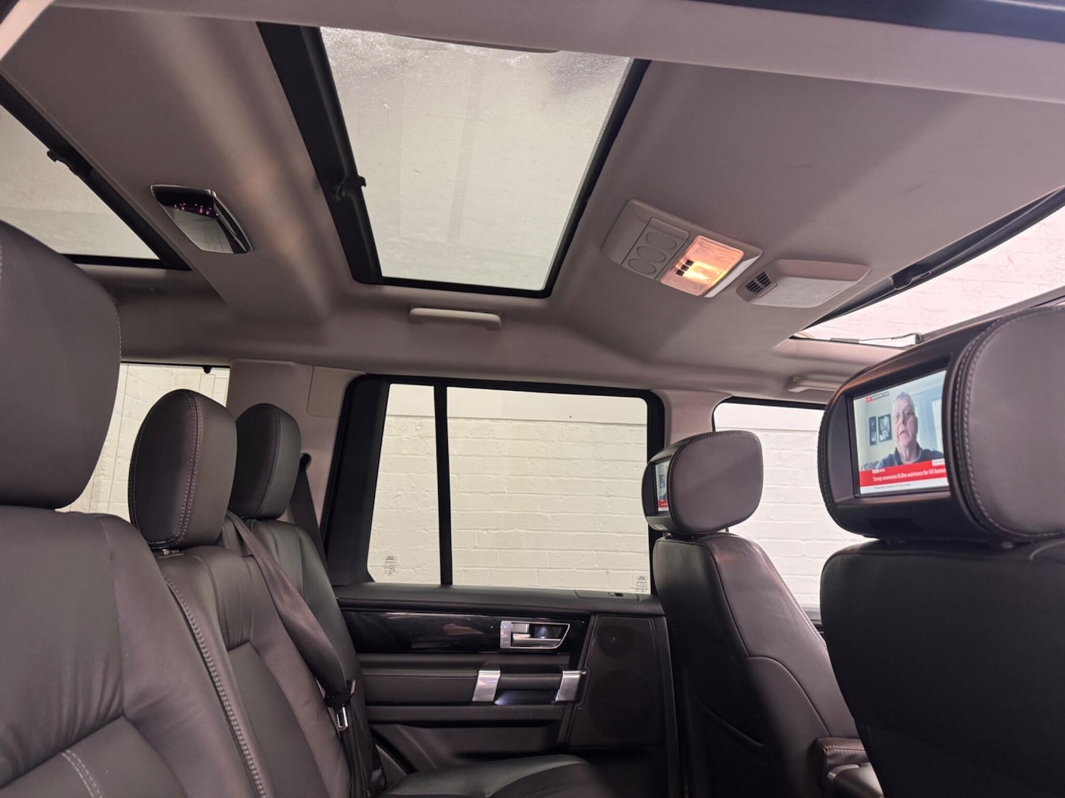 Used Land Rover Discovery 4 2016 for sale - 76886657: Photo 18